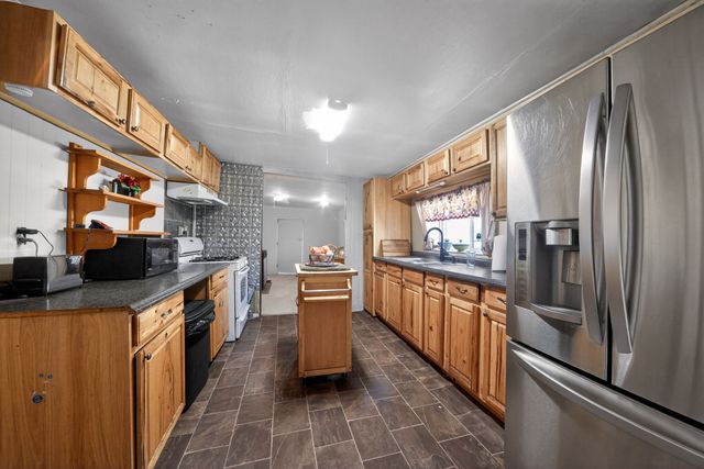 25 Camino De Casimiro, Espanola, NM 87532