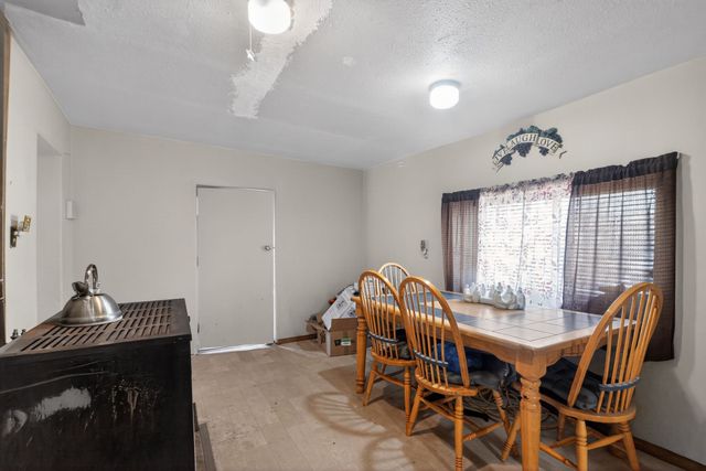 25 Camino De Casimiro, Espanola, NM 87532