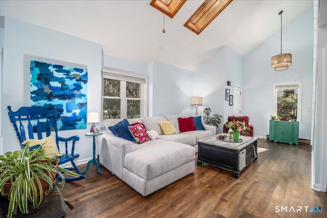 6 Taagan Street, Danbury, CT 06811