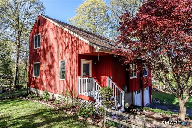 6 Taagan Street, Danbury, CT 06811