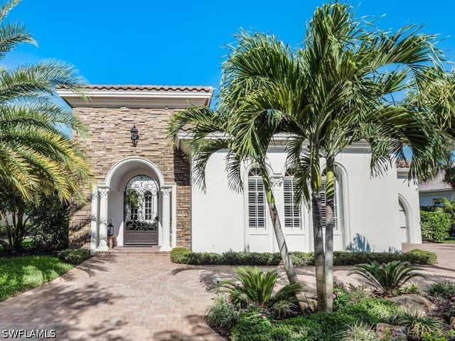 28312 Terrazza LN, Naples, FL 34110