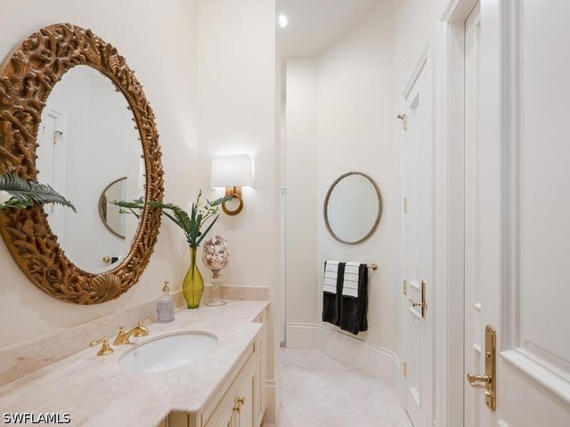 28312 Terrazza LN, Naples, FL 34110