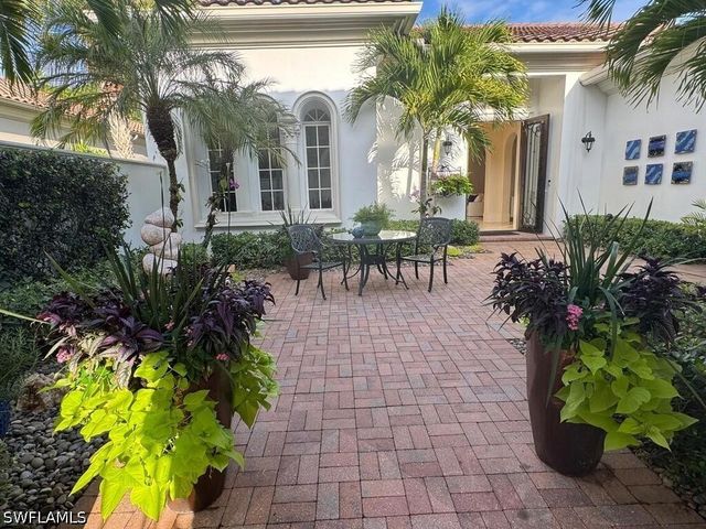 28312 Terrazza LN, Naples, FL 34110