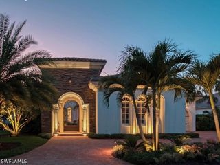 28312 Terrazza LN, Naples, FL 34110