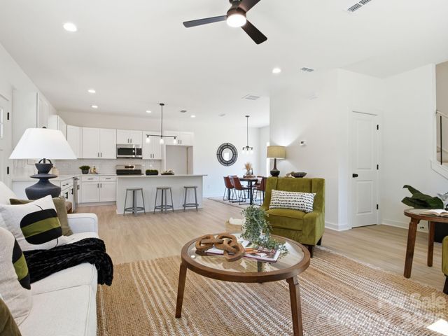 2802 Willow Street, Charlotte, NC 28208