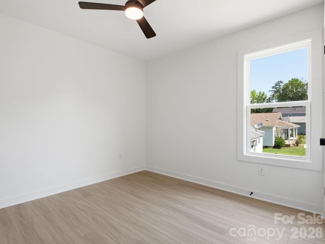 2802 Willow Street, Charlotte, NC 28208