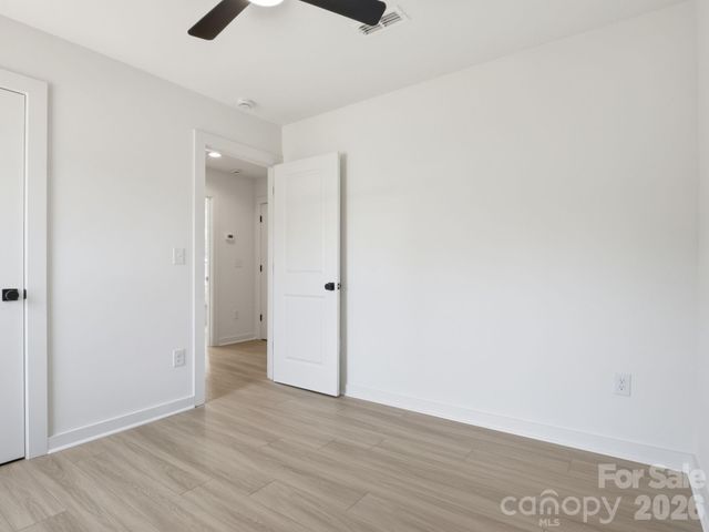 2802 Willow Street, Charlotte, NC 28208