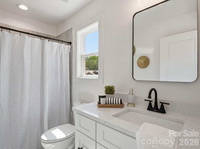 2802 Willow Street, Charlotte, NC 28208
