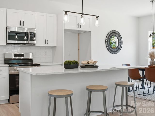 2802 Willow Street, Charlotte, NC 28208