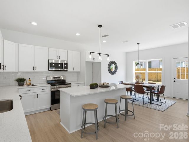 2802 Willow Street, Charlotte, NC 28208