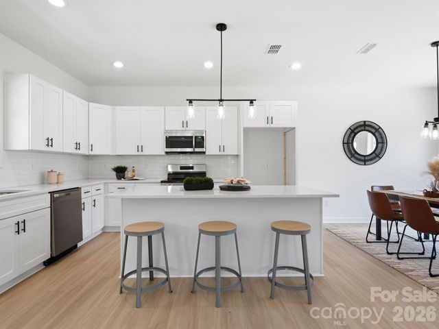 2802 Willow Street, Charlotte, NC 28208