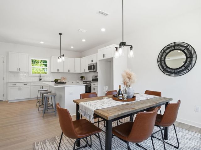 2802 Willow Street, Charlotte, NC 28208