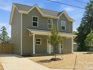 2802 Willow Street, Charlotte, NC 28208