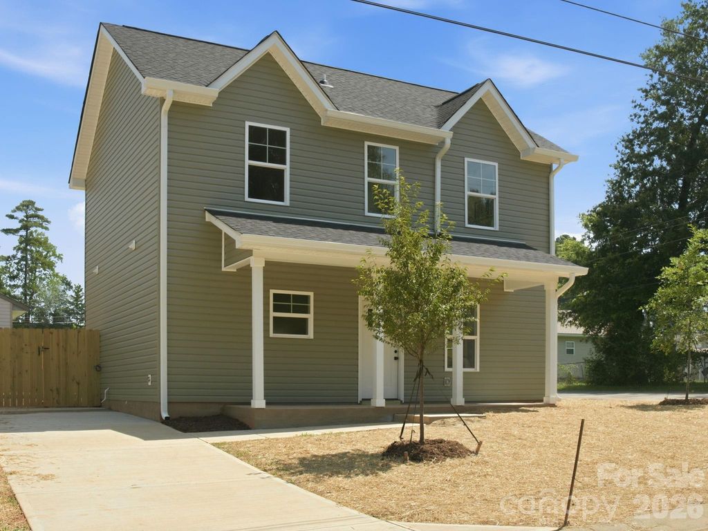 2802 Willow Street, Charlotte, NC 28208