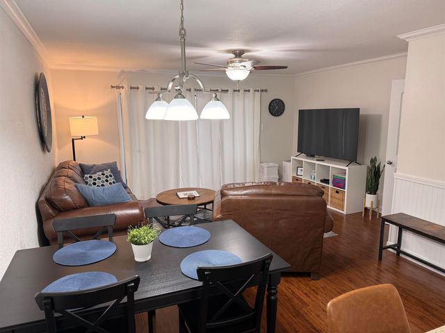 104 Chelsea Dr Apt 13, Fairfield Bay, AR 72088