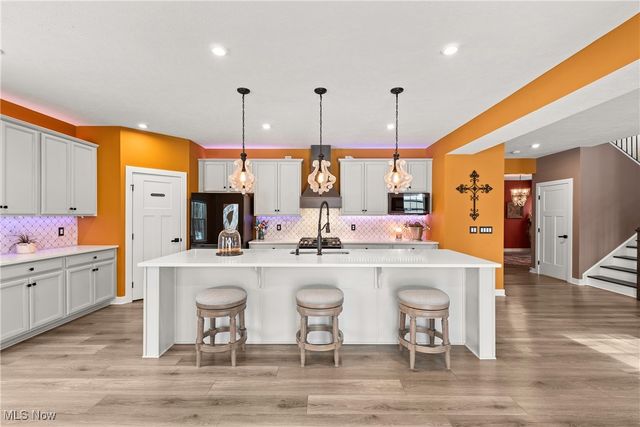 6187 Krystina Run, Lorain, OH 44053