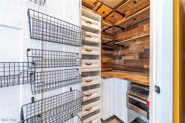 6187 Krystina Run, Lorain, OH 44053