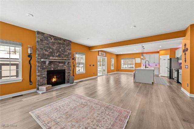 6187 Krystina Run, Lorain, OH 44053