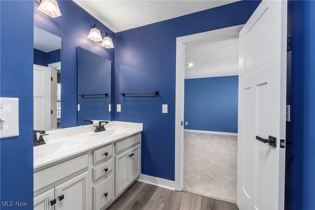 6187 Krystina Run, Lorain, OH 44053