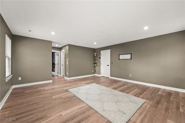 6187 Krystina Run, Lorain, OH 44053