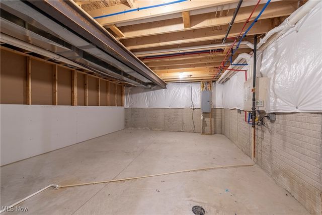 6187 Krystina Run, Lorain, OH 44053