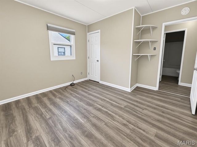 292 S 14th Street, Wood River, IL 62095