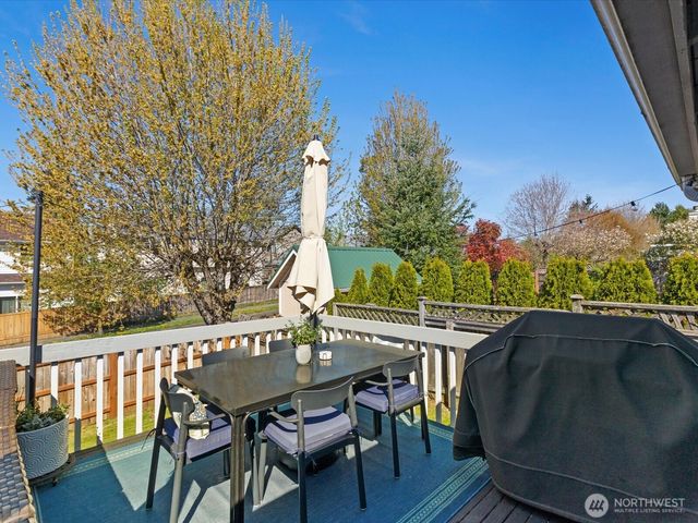 22905 SE 281 Place, Maple Valley, WA 98038