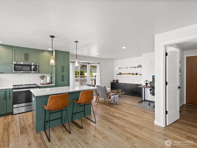 22905 SE 281 Place, Maple Valley, WA 98038