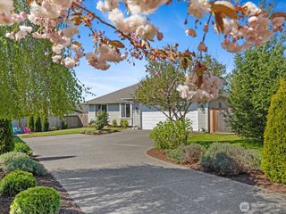 22905 SE 281 Place, Maple Valley, WA 98038