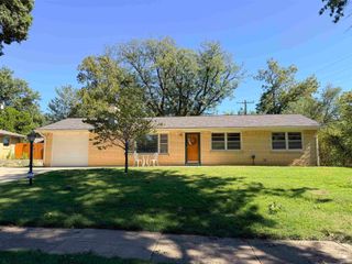 1704 Browning Avenue, Manhattan, KS 66502