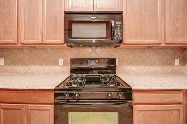 13163 Stratford Skies Lane, Houston, TX 77072