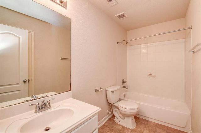 13163 Stratford Skies Lane, Houston, TX 77072