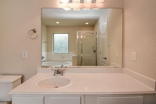 13163 Stratford Skies Lane, Houston, TX 77072