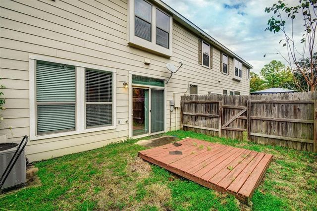 13163 Stratford Skies Lane, Houston, TX 77072