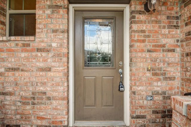 13163 Stratford Skies Lane, Houston, TX 77072