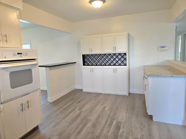 424 W Rialto Avenue, Clovis, CA 93612