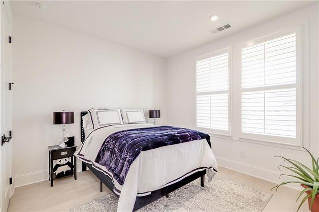 385 Huron Lane, Hoschton, GA 30548