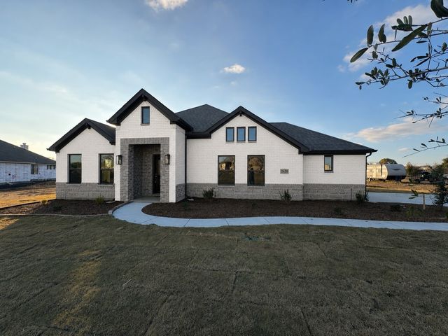 13242 Corrida Lane, Sanger, TX 76266