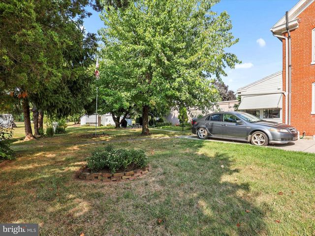 4960 YORK, New Oxford, PA 17350