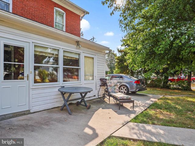 4960 YORK, New Oxford, PA 17350