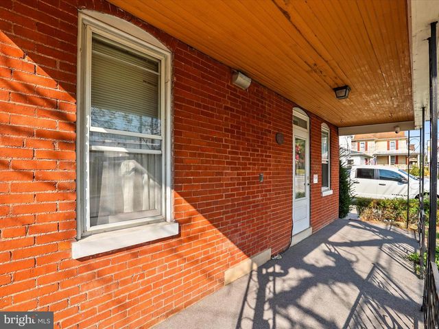 4960 YORK, New Oxford, PA 17350