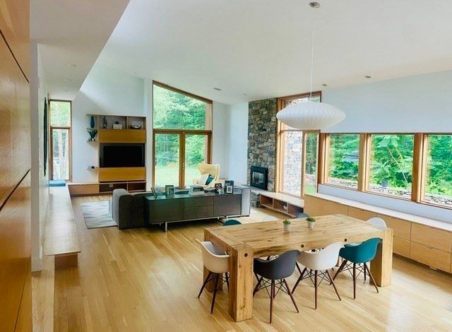 4 Solstice Way, Sharon, MA 02067