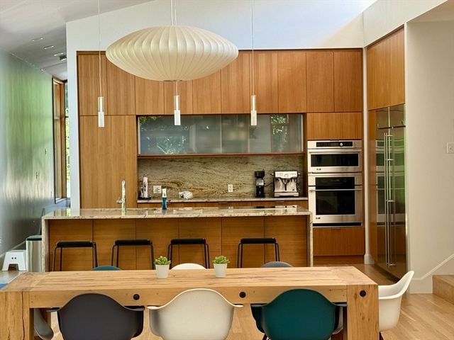 4 Solstice Way, Sharon, MA 02067