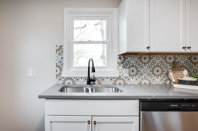 3632 E Oneida, Wichita, KS 67208