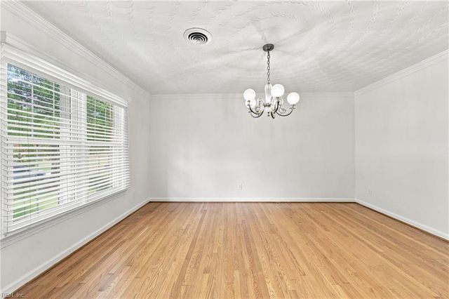 228 Convention DR, Virginia Beach, VA 23462