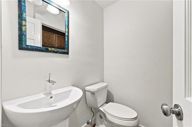 228 Convention DR, Virginia Beach, VA 23462