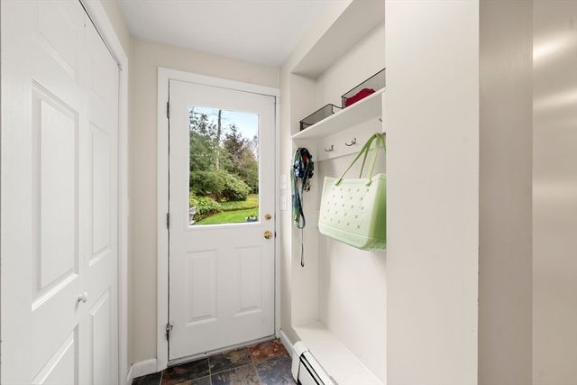 19 Saltmeadow Ln, Duxbury, MA 02332