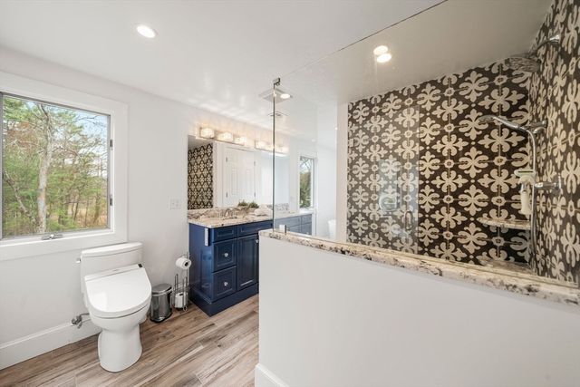 19 Saltmeadow Ln, Duxbury, MA 02332