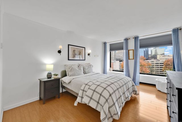 1 Gold Street APT 11D, Hartford, CT 06103