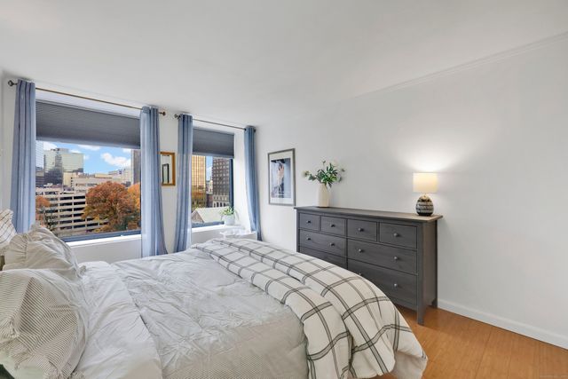 1 Gold Street APT 11D, Hartford, CT 06103